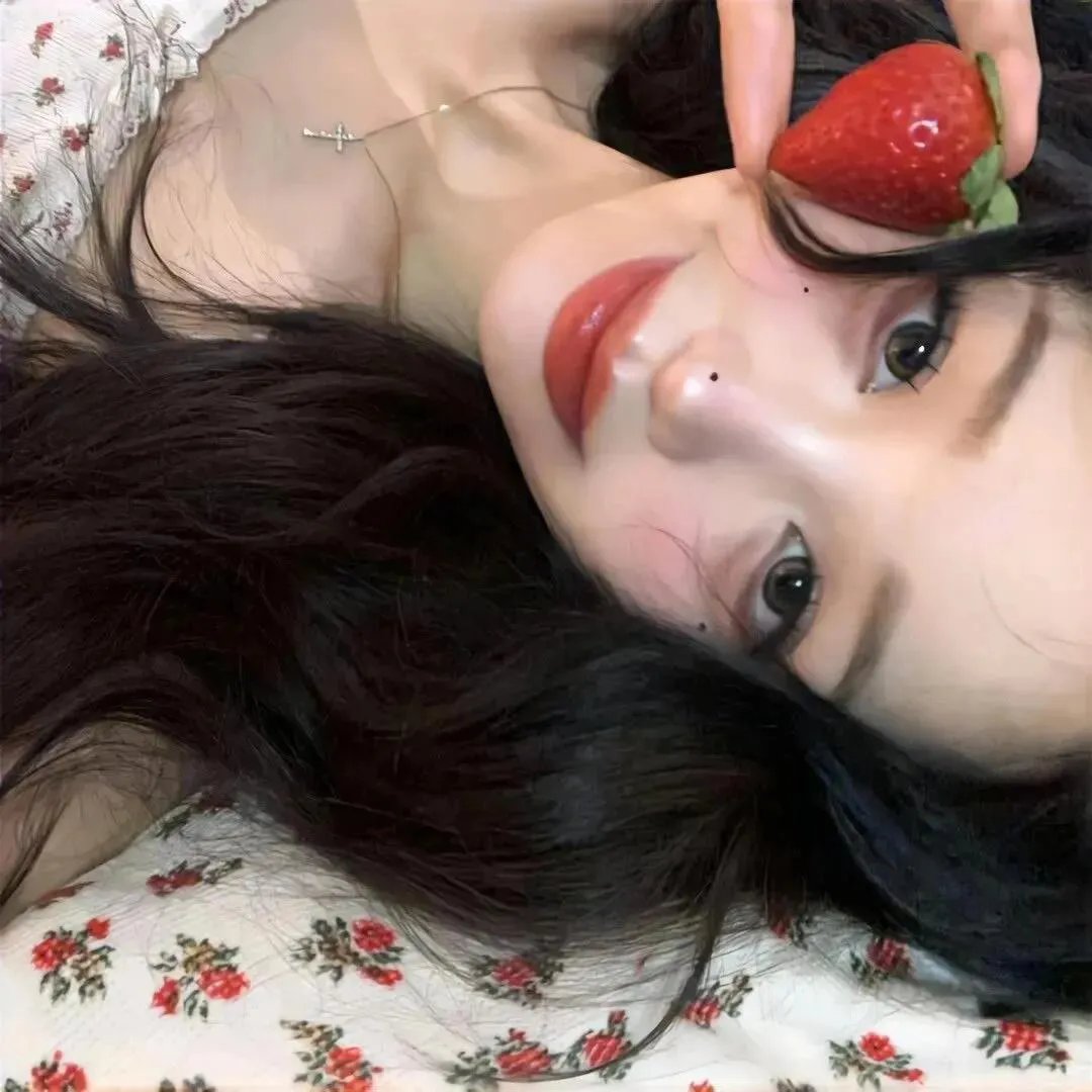 龙纹身的女鬼入镜